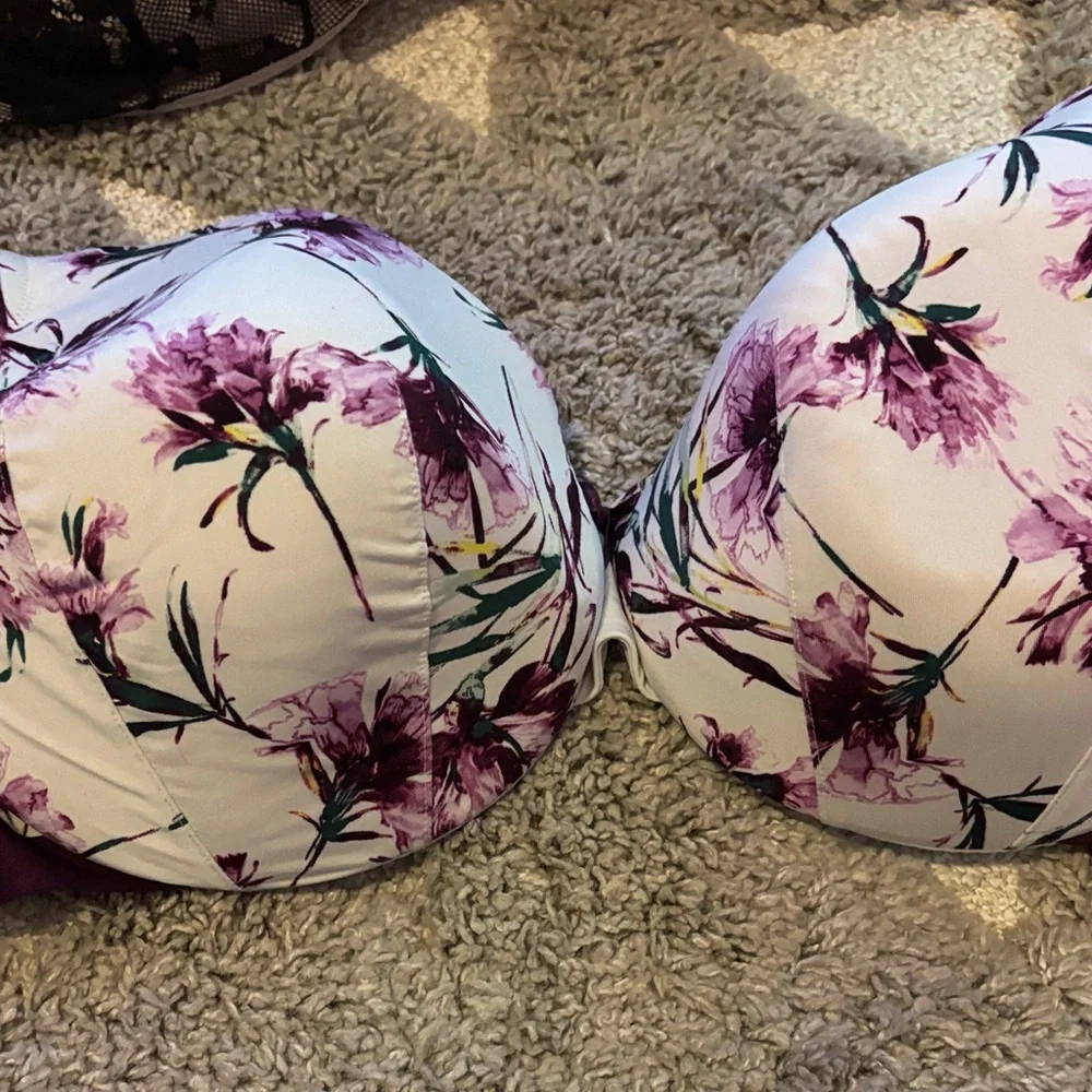 Cacique Floral Bra with Cream and Purple
